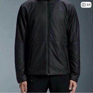 On Running Men's Dark Jacket